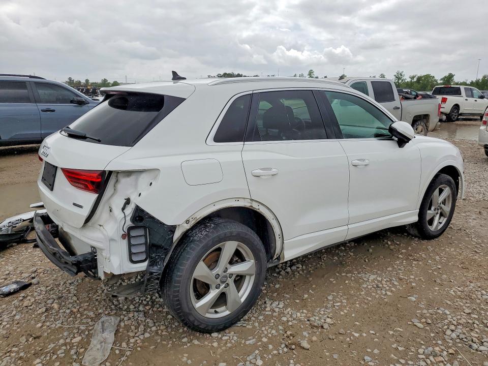 2020 Audi Q3 მანქანა იყიდება აუქციონზე, vin: WA1AECF3XL1038112, აუქციონის ნომერი: 49386426