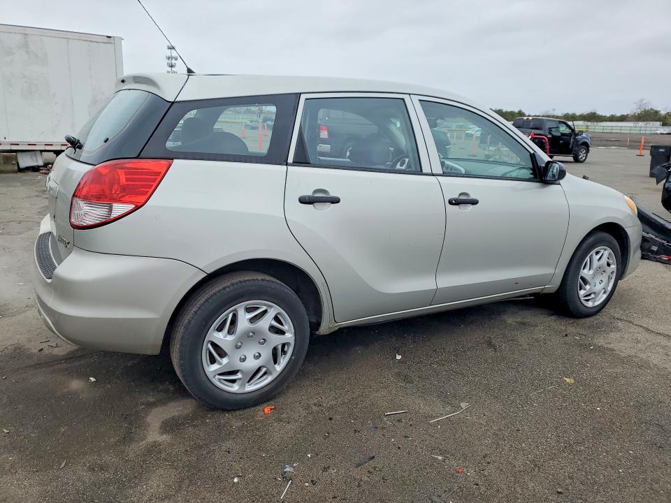 48490196 :رقم المزاد ، 2T1LR32EX3C102204 vin ، 2005 Toyota Matrix مزاد بيع