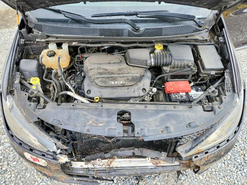 51212246 :رقم المزاد ، 2C4RC1BG5JR123458 vin ، 2018 Chrysler Pacifica مزاد بيع