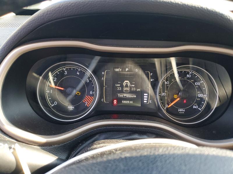 Продажа на аукционе авто 2015 Jeep Cherokee, vin: 1C4PJLCB6FW770901, номер лота: 51250586