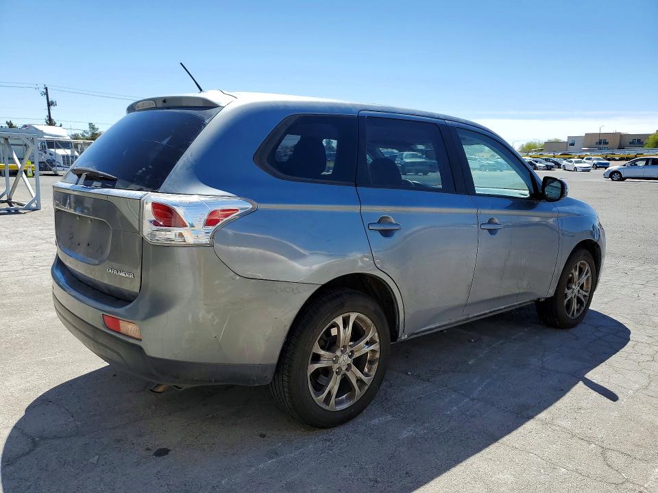 51157266 :رقم المزاد ، JA4AZ3A37EZ015516 vin ، 2014 Mitsubishi Outlander مزاد بيع