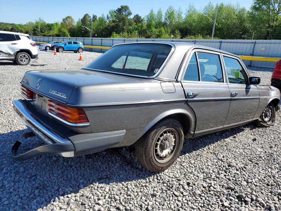 1983 Mercedes-benz 300 მანქანა იყიდება აუქციონზე, vin: WDBAB33A0DB016776, აუქციონის ნომერი: 49142636