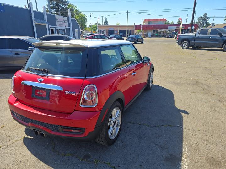 2012 Mini Cooper მანქანა იყიდება აუქციონზე, vin: WMWSV3C52CT385869, აუქციონის ნომერი: 50623616