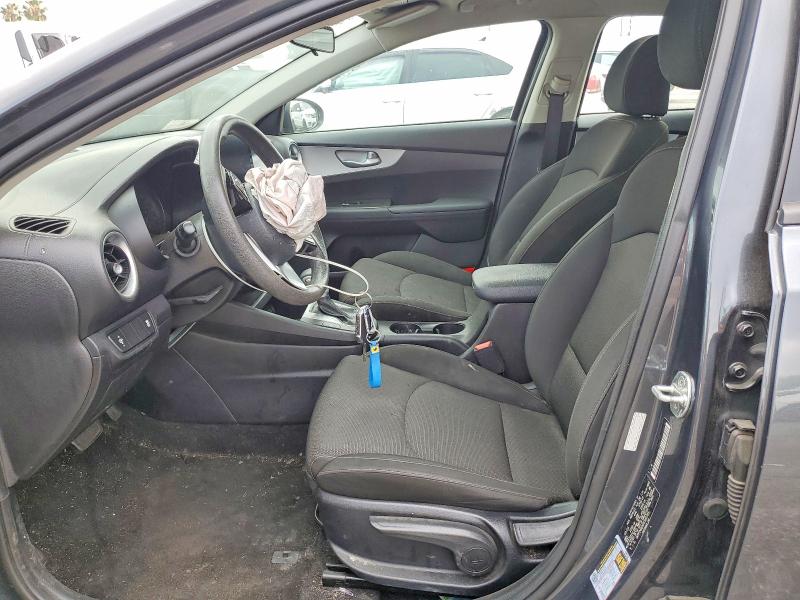 49224266 :رقم المزاد ، 3KPF24ADXPE585765 vin ، 2023 Kia Forte مزاد بيع