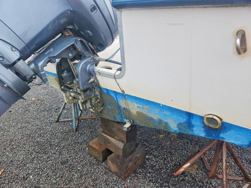 47921496 :رقم المزاد ، NTLBC331G586 vin ، 1986 Grady White Boat 190 مزاد بيع