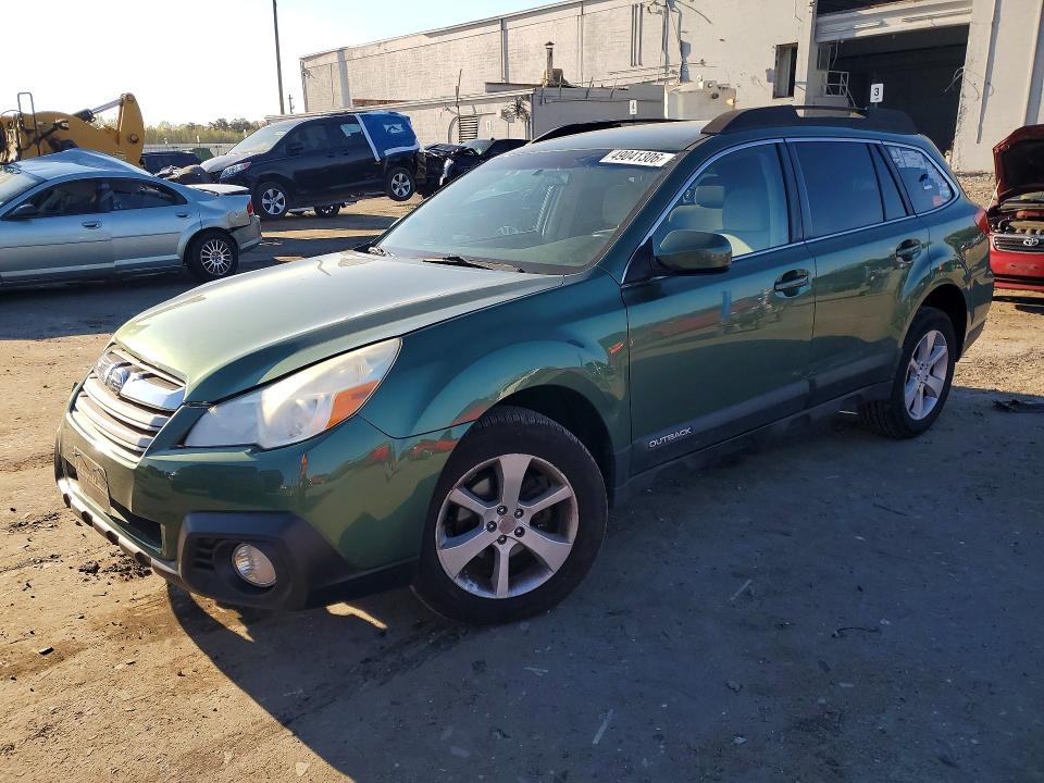 49041306 :رقم المزاد ، 4S4BRBCC1D3323084 vin ، 2013 Subaru Outback مزاد بيع