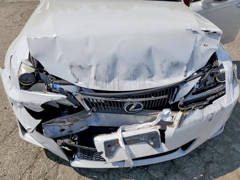 2011 Lexus Is მანქანა იყიდება აუქციონზე, vin: JTHCF5C25B5049222, აუქციონის ნომერი: 50699916