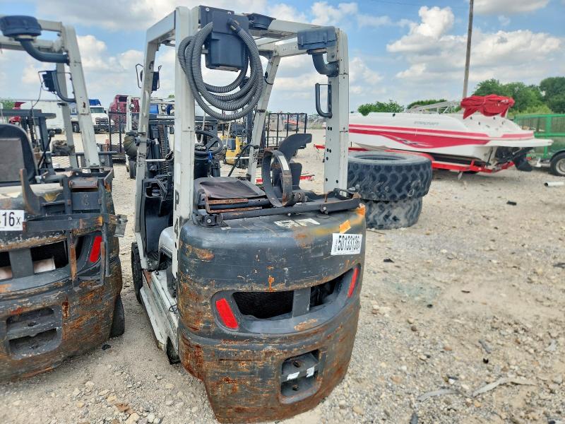 50133136 :رقم المزاد ، CP1F29W22679 vin ، 2016 Unicariers Construction Equipment مزاد بيع