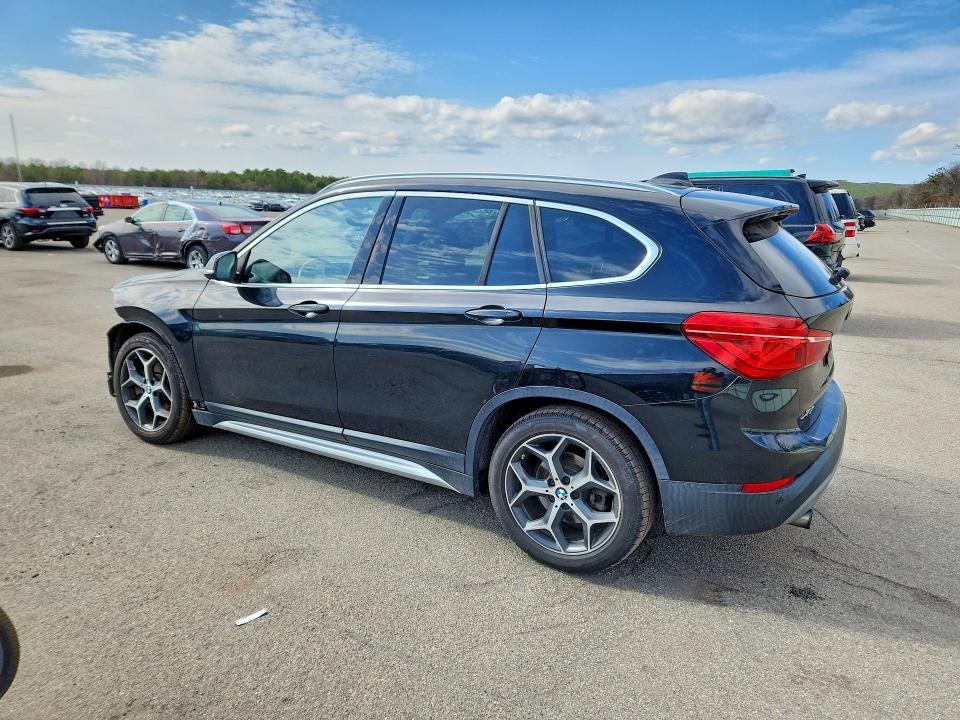 49971396 :رقم المزاد ، WBXHT3C5XK5L91007 vin ، 2019 Bmw X1 مزاد بيع