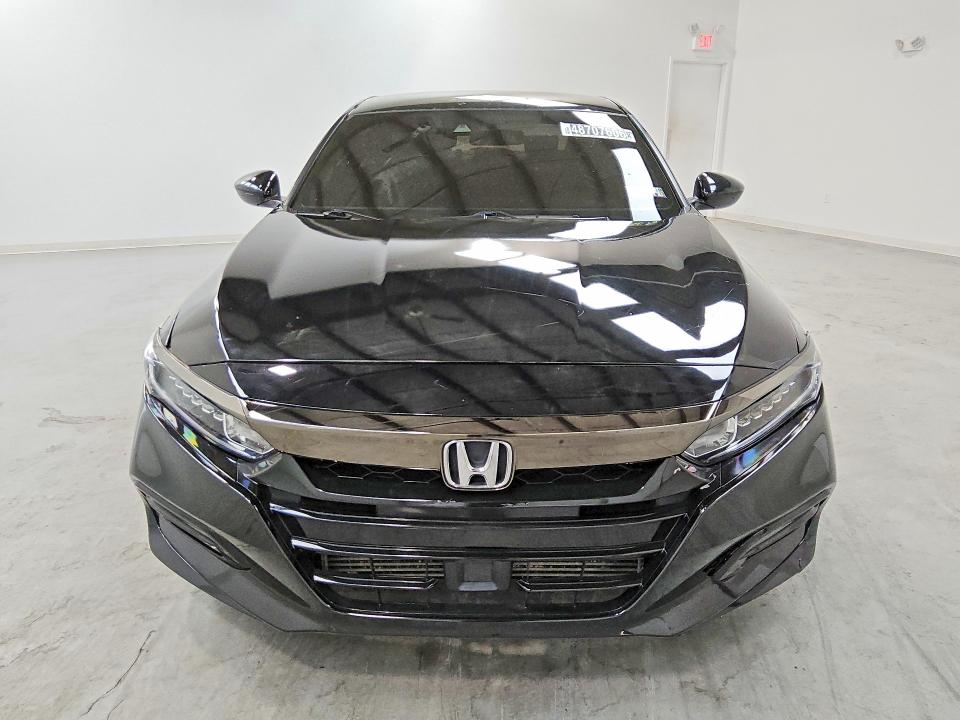 Продажа на аукционе авто 2019 Honda Accord, vin: 1HGCV1F39KA166554, номер лота: 48707606