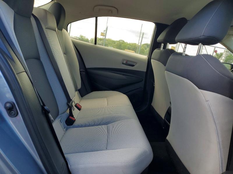 51113236 :رقم المزاد ، JTDEAMDE1NJ051525 vin ، 2022 Toyota Corolla مزاد بيع