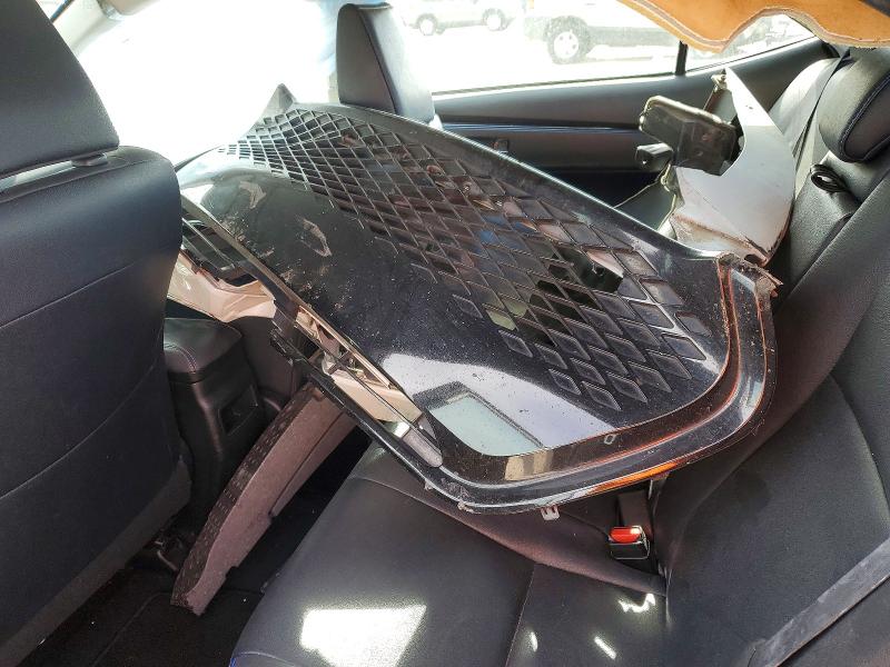 Продаж на аукціоні авто 2018 Toyota Corolla, vin: 5YFBURHE0JP791378, номер лоту: 48606586