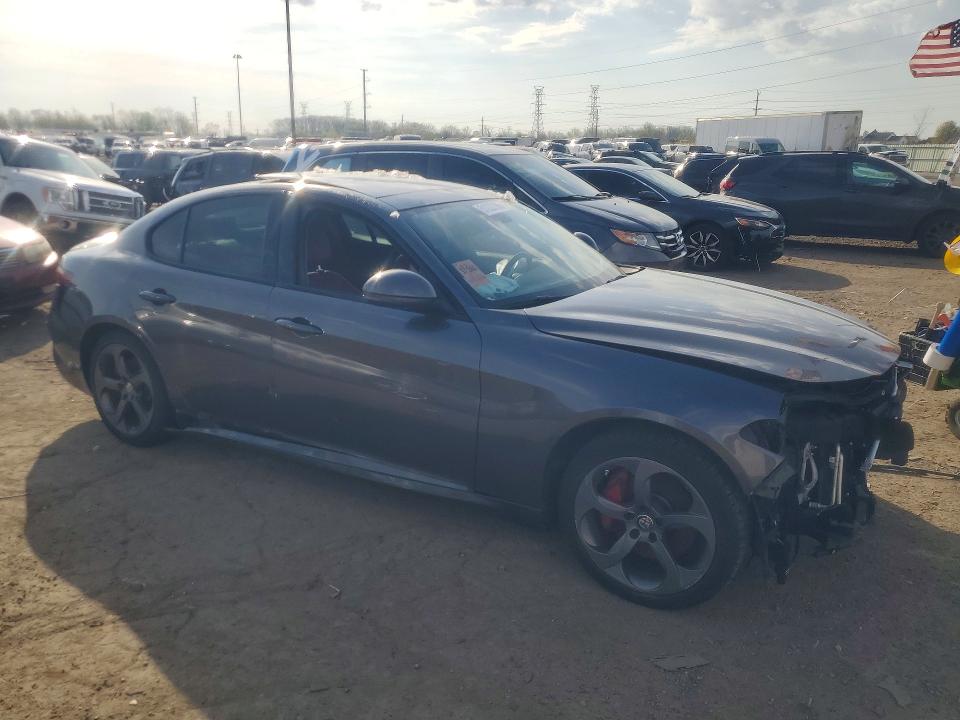 2017 Alfa Romeo Giulia მანქანა იყიდება აუქციონზე, vin: ZARFAEDN9H7555662, აუქციონის ნომერი: 51222186