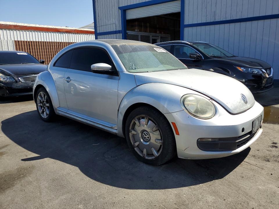 50795876 :رقم المزاد ، 3VWJP7AT0DM604486 vin ، 2013 Volkswagen Beetle مزاد بيع