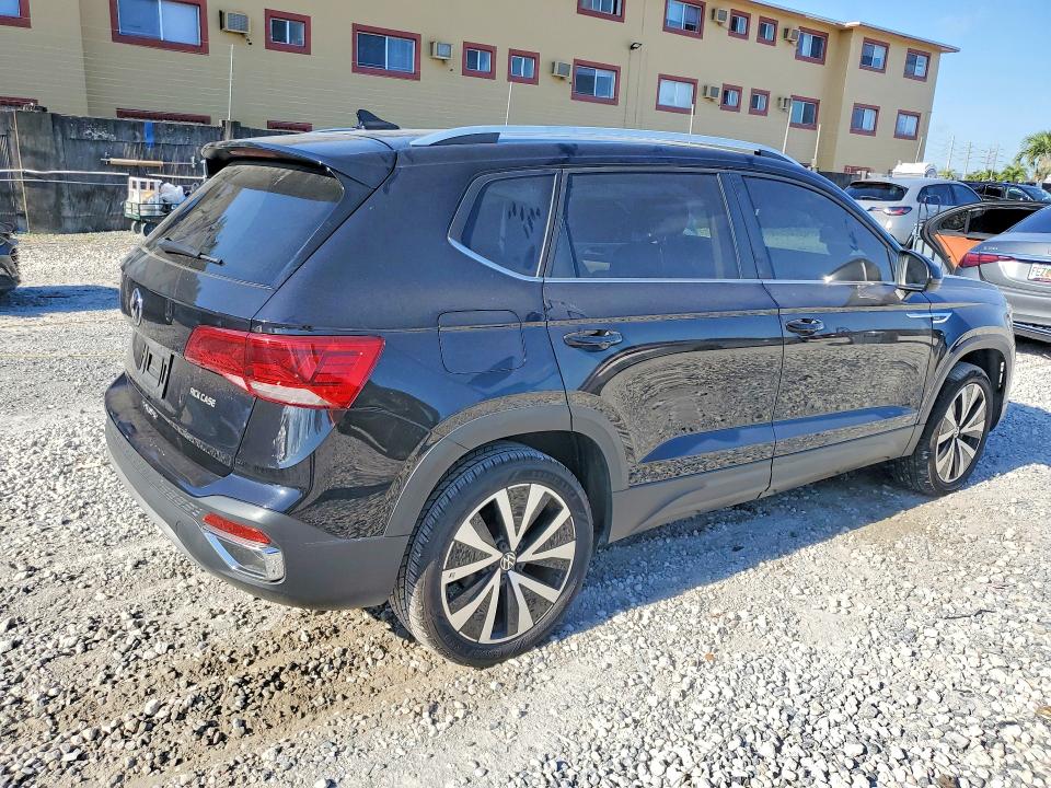 2022 Volkswagen Taos მანქანა იყიდება აუქციონზე, vin: 3VVRX7B23NM098750, აუქციონის ნომერი: 50976836