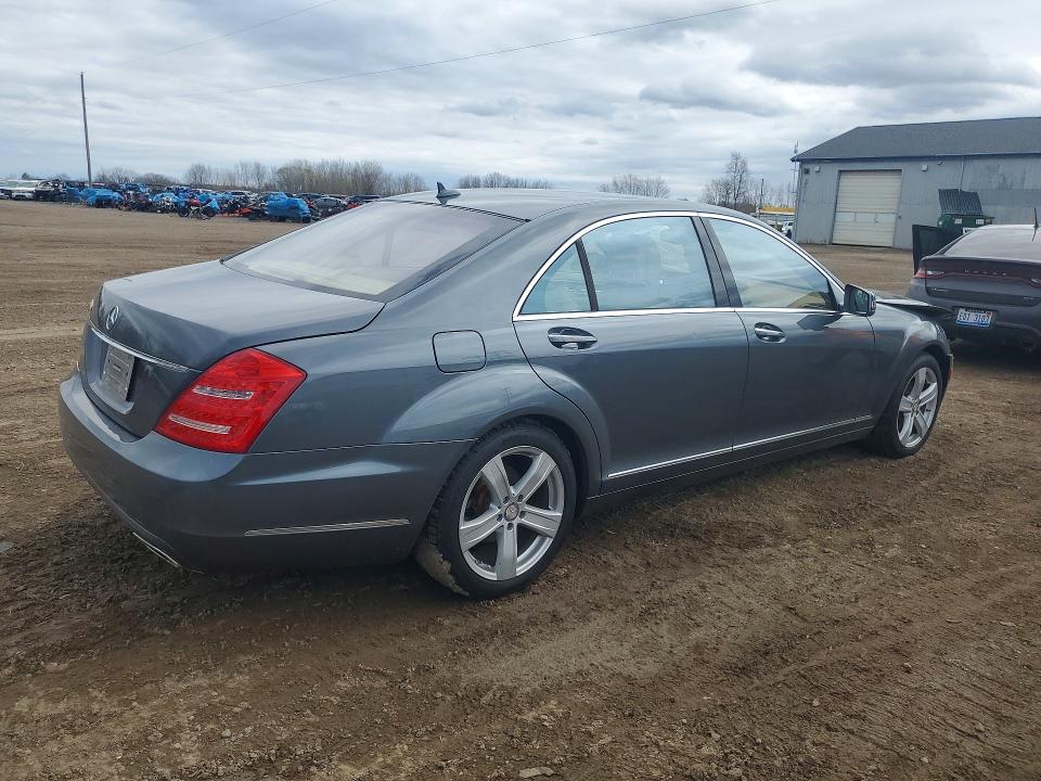 49711996 :رقم المزاد ، WDDNG7BB9BA368186 vin ، 2011 Mercedes-benz S مزاد بيع