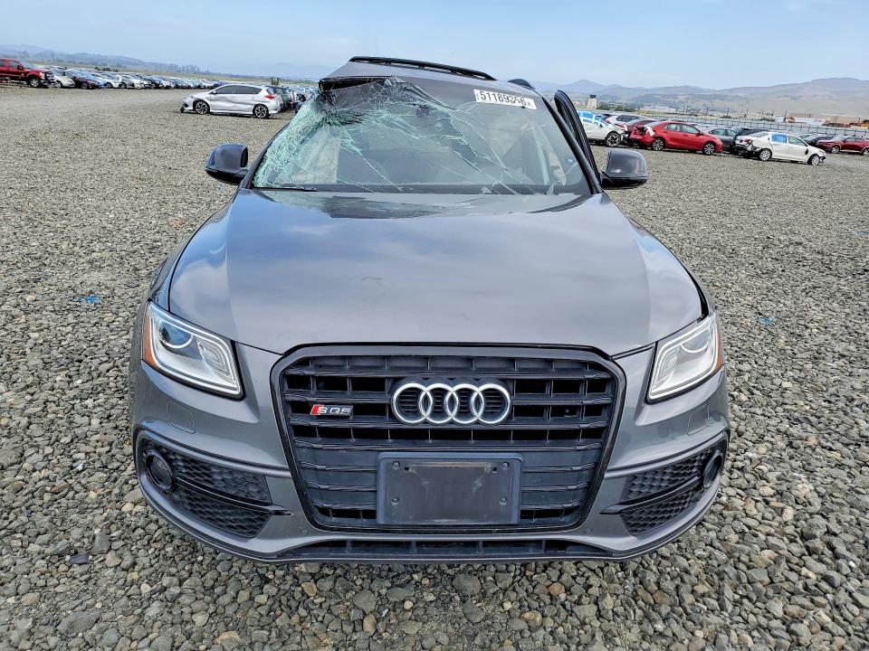 51189356 :رقم المزاد ، WA1CCAFP4HA030889 vin ، 2017 Audi Sq5 مزاد بيع