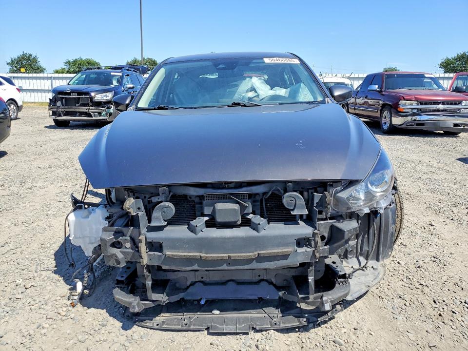 2018 Mazda 3 მანქანა იყიდება აუქციონზე, vin: 3MZBN1L39JM211053, აუქციონის ნომერი: 50466886