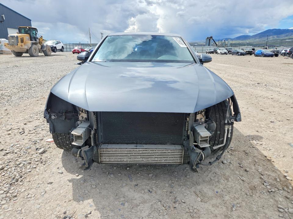 Продаж на аукціоні авто 2018 Audi A4, vin: WAUENAF48JA188962, номер лоту: 49380216