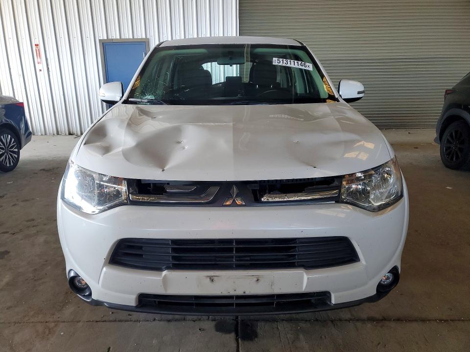 Продажа на аукционе авто 2014 Mitsubishi Outlander, vin: JA4AZ3A35EZ007446, номер лота: 51311146