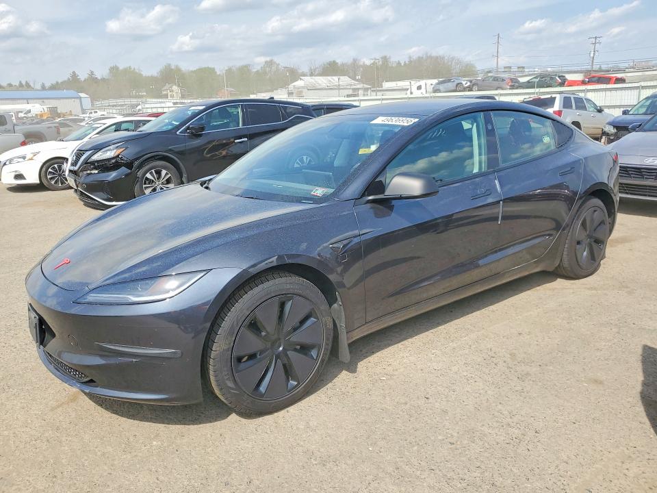 49636956 :رقم المزاد ، 5YJ3E1EA8SF876986 vin ، 2025 Tesla Model 3 مزاد بيع