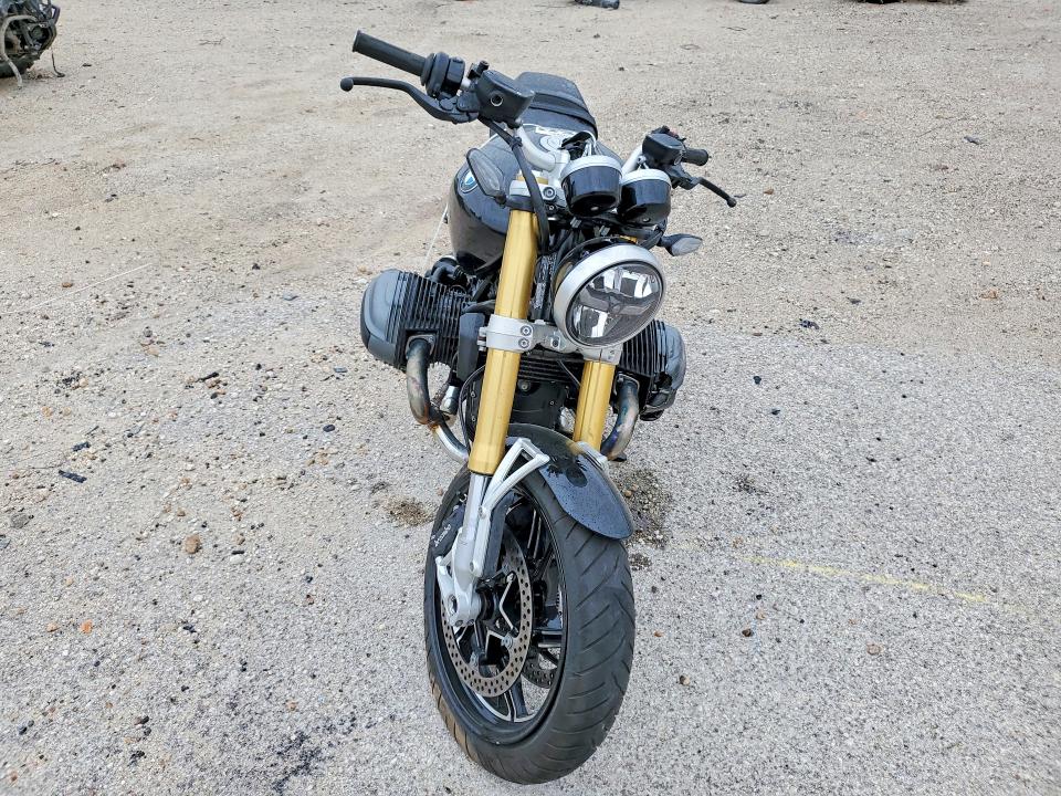 50490796 :رقم المزاد ، WB10N0305R6J79964 vin ، 2024 Bmw R 12 مزاد بيع