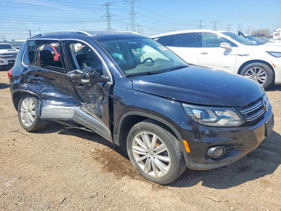 Aukcja sprzedaży 2016 Volkswagen Tiguan, vin: WVGBV7AX1GW528180, numer aukcji: 50179276