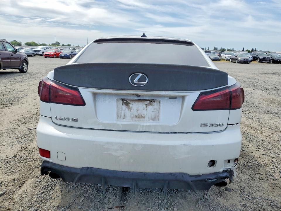 51080526 :رقم المزاد ، JTHBE262172010256 vin ، 2007 Lexus Is مزاد بيع