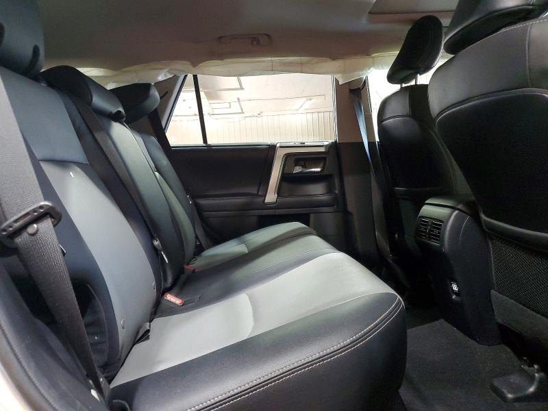 2019 Toyota 4runner მანქანა იყიდება აუქციონზე, vin: JTEBU5JR7K5671867, აუქციონის ნომერი: 49752716