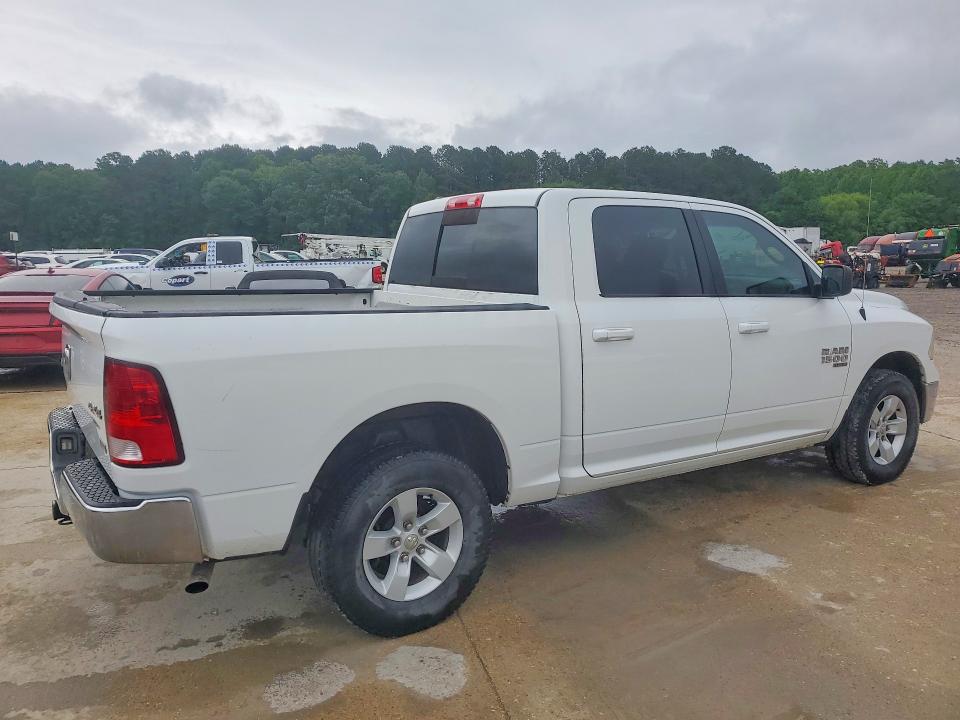 52048626 :رقم المزاد ، 1C6RR7LG2KS568683 vin ، 2019 Ram 1500 Classic مزاد بيع