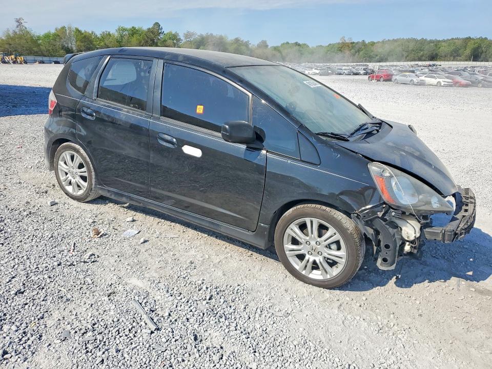48183546 :رقم المزاد ، JHMGE8G55BC001581 vin ، 2011 Honda Fit مزاد بيع