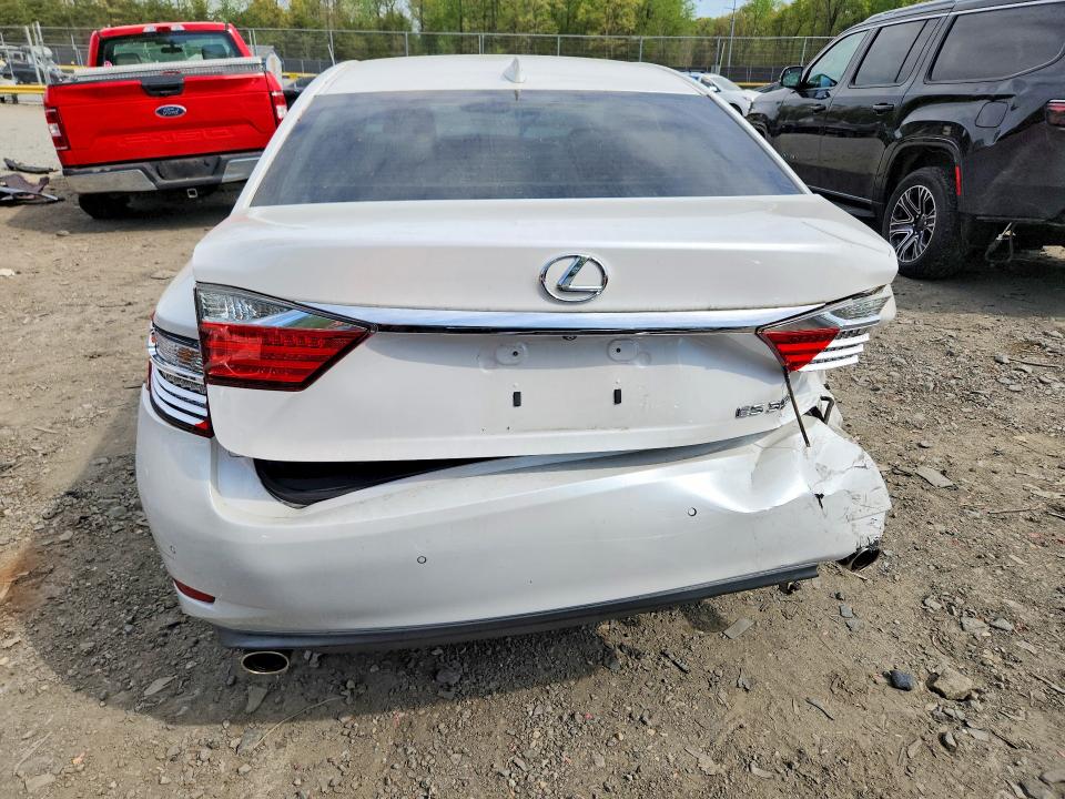 Продажа на аукционе авто 2015 Lexus Es, vin: JTHBK1GG4F2176637, номер лота: 50158886