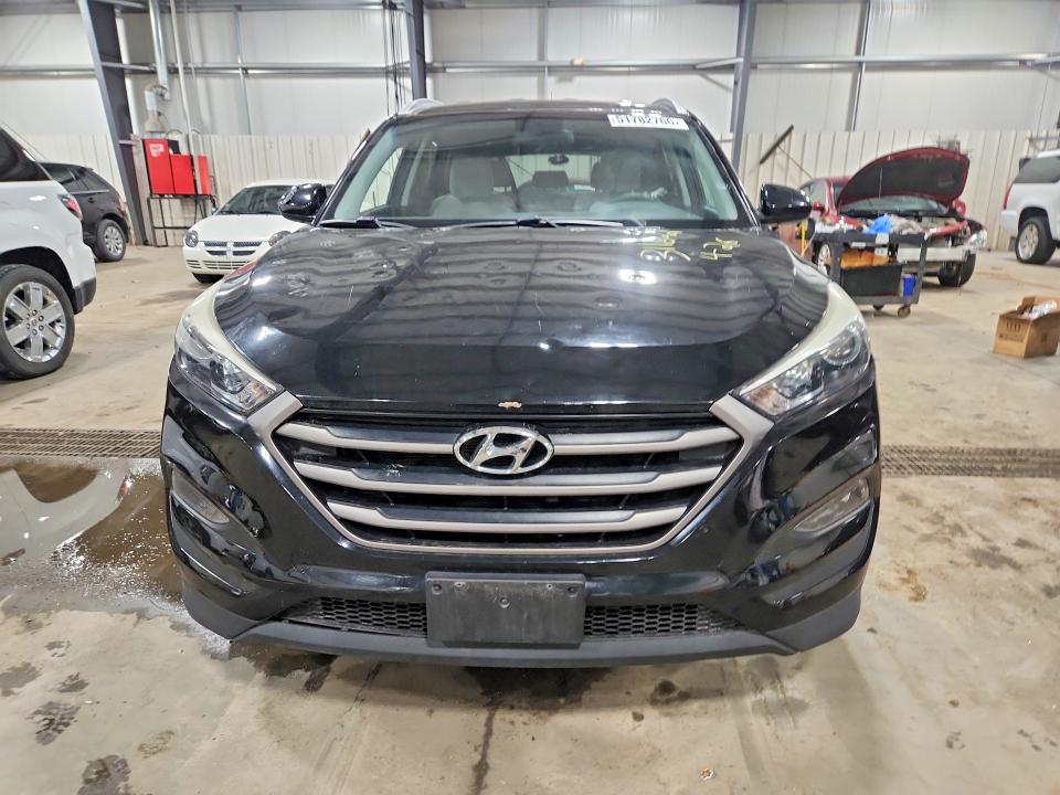 2016 Hyundai Tucson მანქანა იყიდება აუქციონზე, vin: KM8J3CA48GU101302, აუქციონის ნომერი: 51782766
