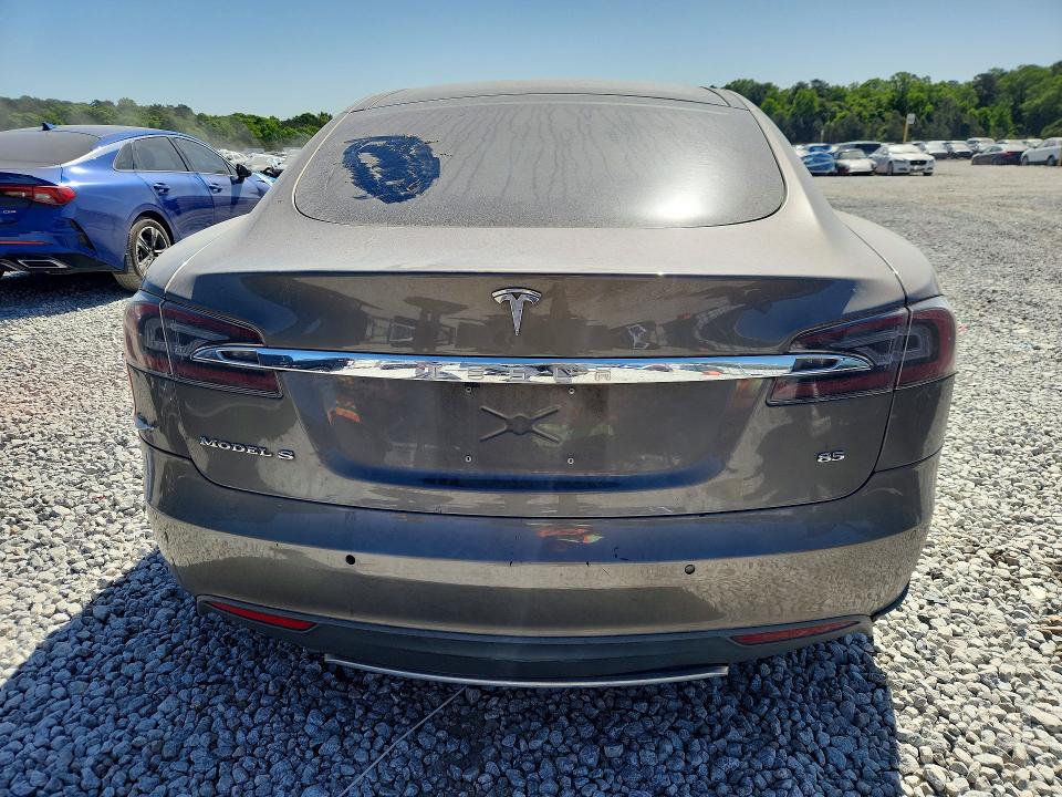 2015 Tesla Model S მანქანა იყიდება აუქციონზე, vin: 5YJSA1H18FF099122, აუქციონის ნომერი: 50100106