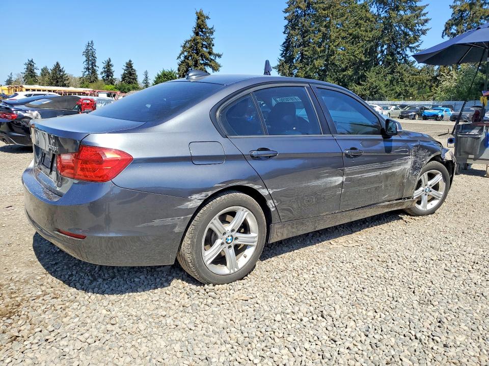 51875296 :رقم المزاد ، WBA3B3C59DJ811907 vin ، 2013 Bmw 328 مزاد بيع