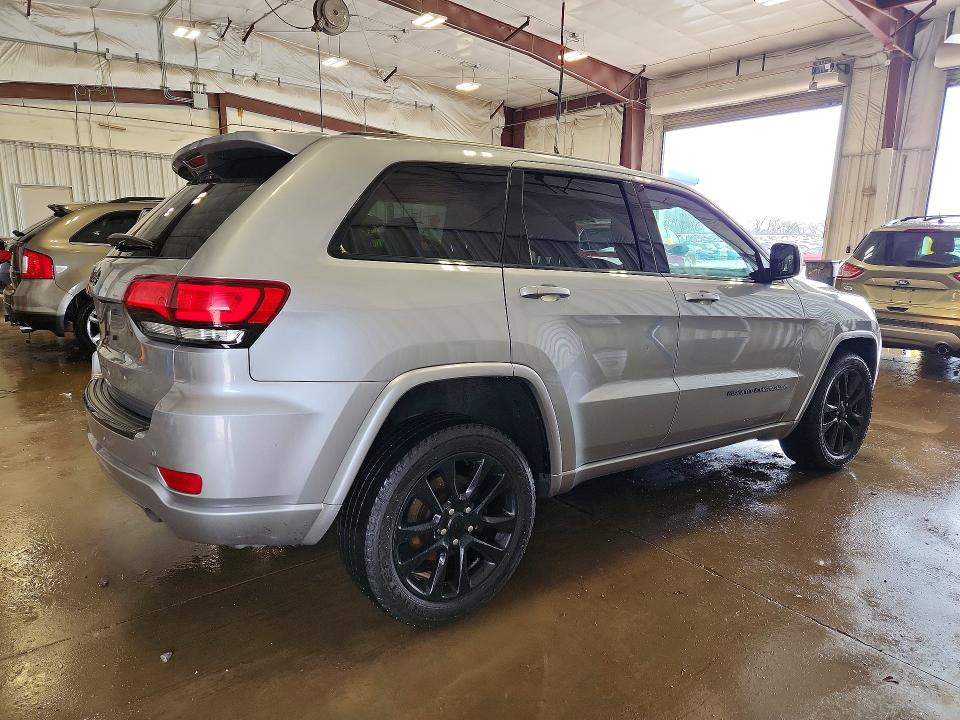 Продаж на аукціоні авто 2017 Jeep Grand Cherokee, vin: 1C4RJFAG9HC961922, номер лоту: 49652316