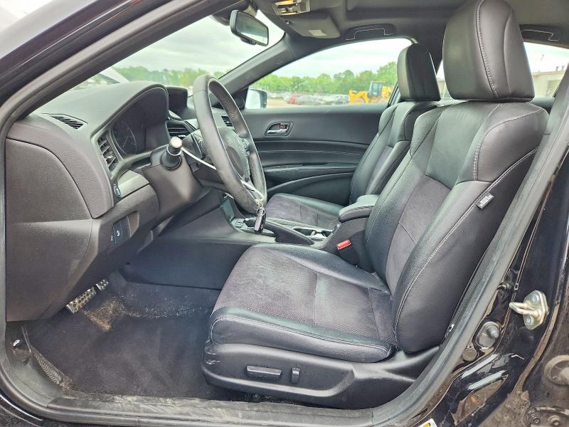 Auction sale of the 2016 Acura Ilx, vin: 19UDE2F86GA015653, lot number: 51642586