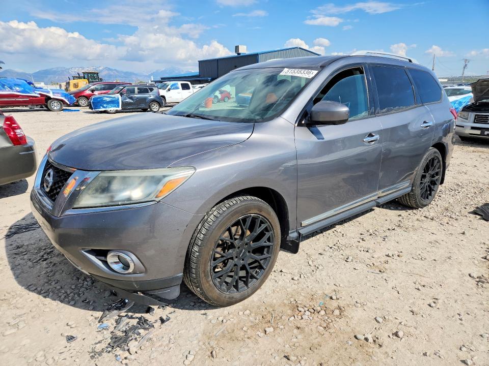 51538336 :رقم المزاد ، 5N1AR2MM7FC676841 vin ، 2015 Nissan Pathfinder مزاد بيع