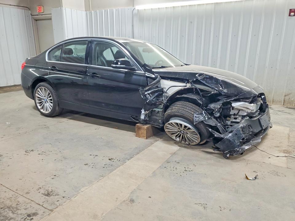 50774276 :رقم المزاد ، WBA3B5G55DNS04787 vin ، 2013 Bmw 328 مزاد بيع