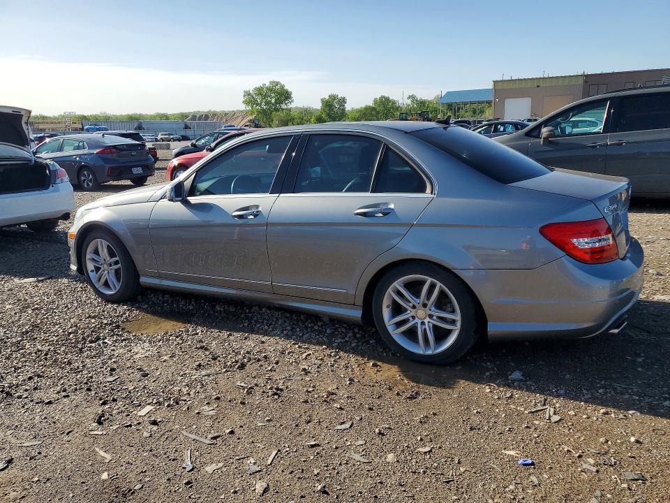 2014 Mercedes-benz C მანქანა იყიდება აუქციონზე, vin: WDDGF8AB3EA892912, აუქციონის ნომერი: 49915436