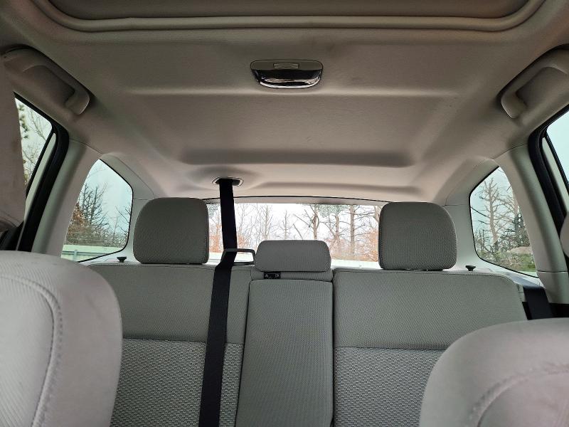 48322976 :رقم المزاد ، JF2SJAGC2HH579051 vin ، 2017 Subaru Forester مزاد بيع