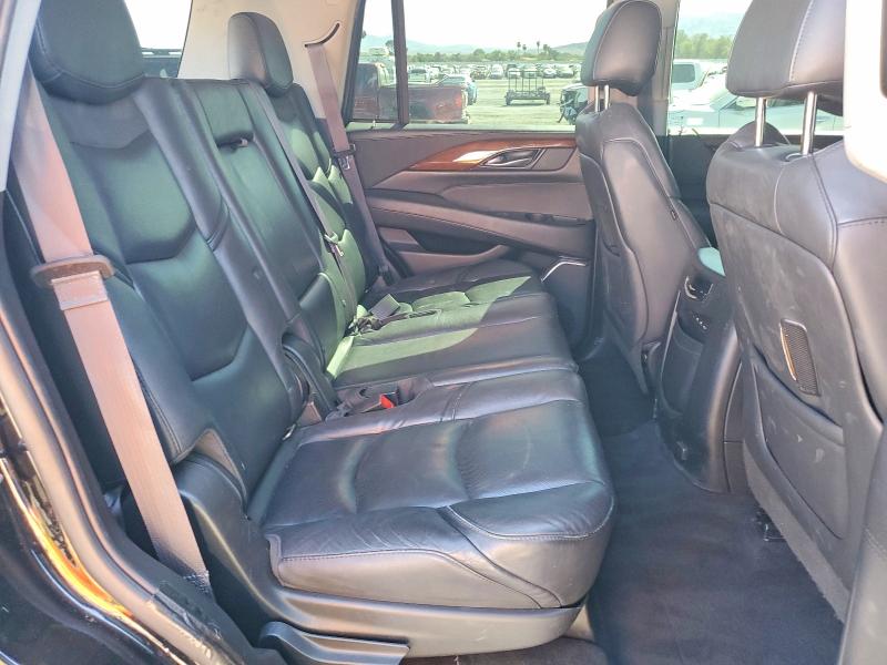 48488746 :رقم المزاد ، 1GYS4BKJ8HR342666 vin ، 2017 Cadillac Escalade مزاد بيع