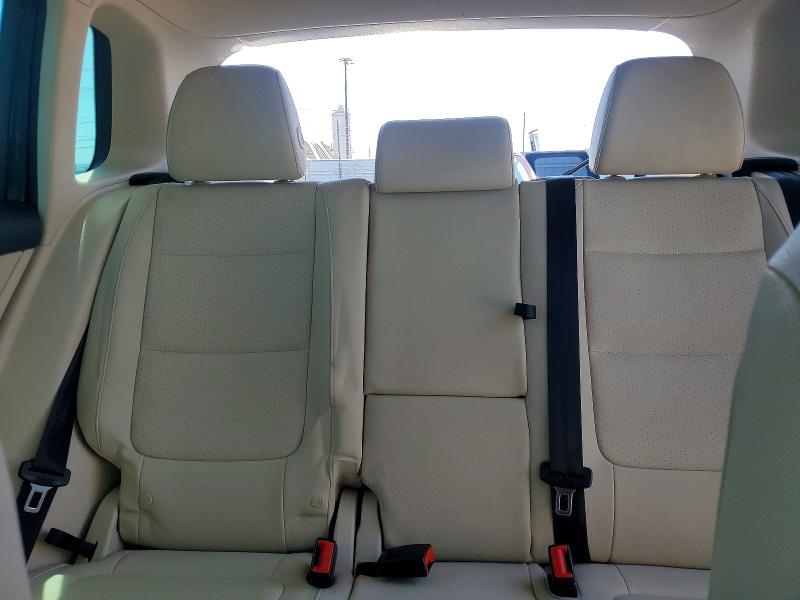 2015 Volkswagen Tiguan მანქანა იყიდება აუქციონზე, vin: WVGAV7AX2FW597504, აუქციონის ნომერი: 51684636