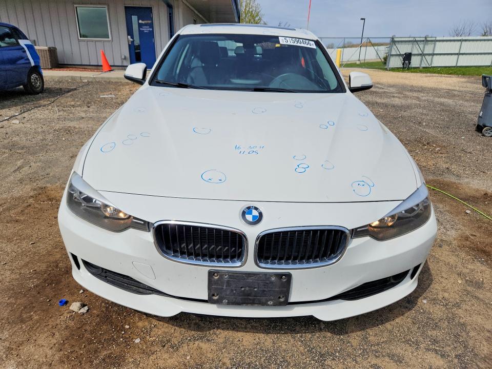 Продажа на аукционе авто 2015 Bmw 320, vin: WBA3C3C52FK203298, номер лота: 51590466