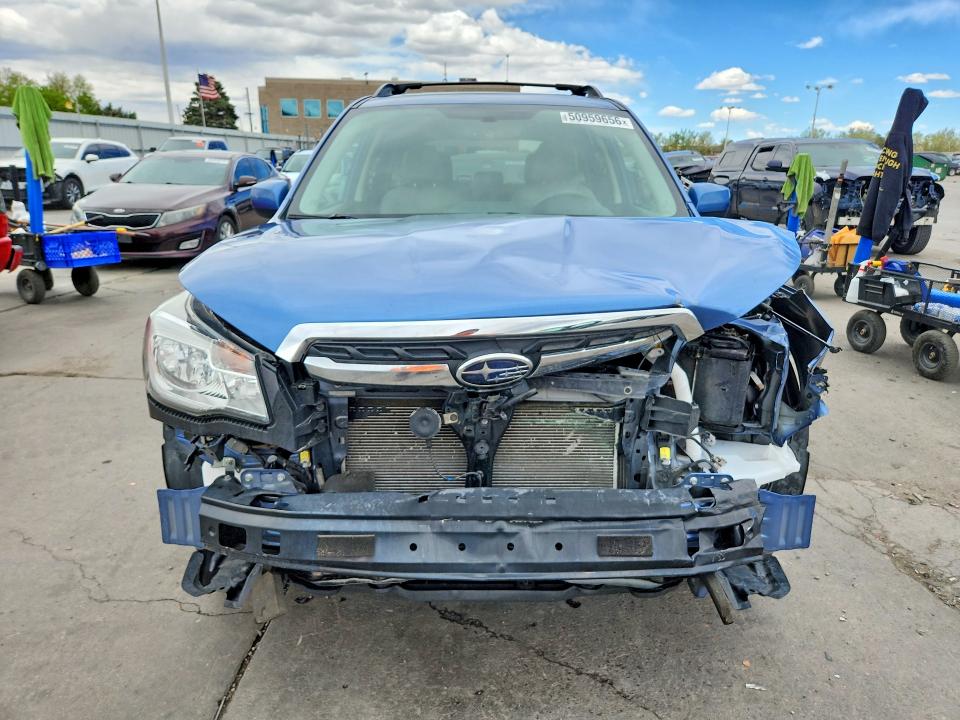 2018 Subaru Forester მანქანა იყიდება აუქციონზე, vin: JF2SJAJC7JH415597, აუქციონის ნომერი: 50959656