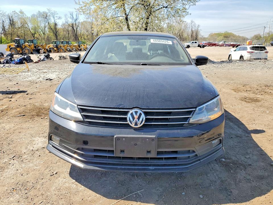 2015 Volkswagen Jetta მანქანა იყიდება აუქციონზე, vin: 3VWD17AJ8FM327649, აუქციონის ნომერი: 48989426