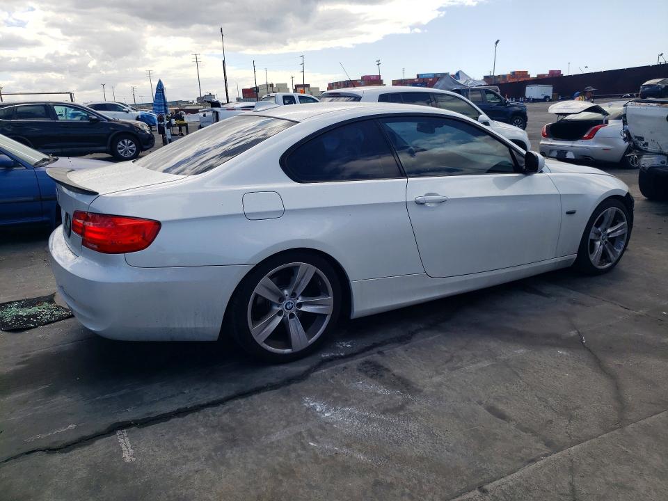 Продаж на аукціоні авто 2011 Bmw 328, vin: WBAKE5C5XBE573893, номер лоту: 51493676