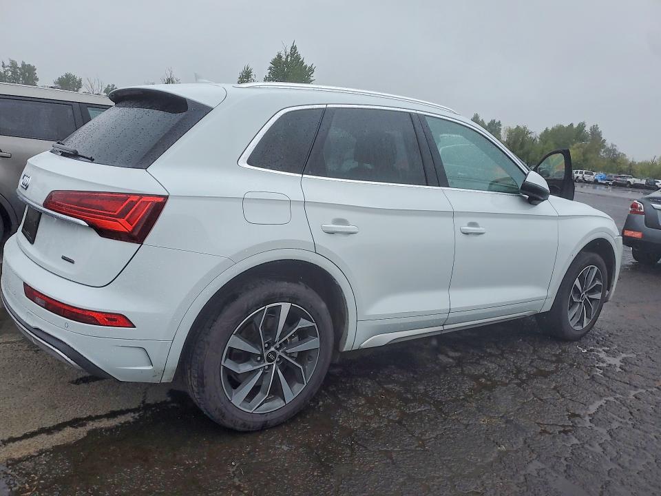 50477416 :رقم المزاد ، WA1AAAFY2M2052786 vin ، 2021 Audi Q5 مزاد بيع