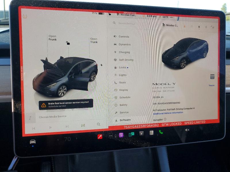 50089126 :رقم المزاد ، 7SAYGAEE5RF064092 vin ، 2024 Tesla Model Y مزاد بيع