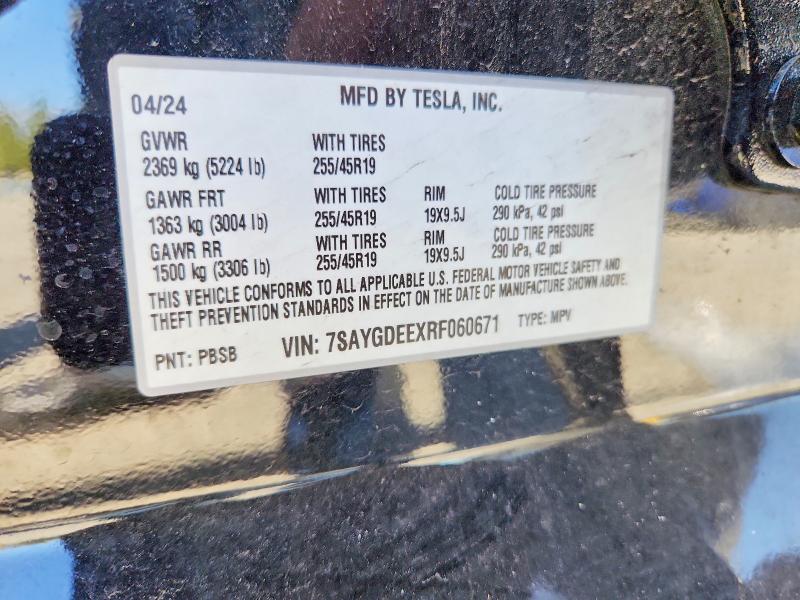 2024 Tesla Model Y მანქანა იყიდება აუქციონზე, vin: 7SAYGDEEXRF060671, აუქციონის ნომერი: 51748926